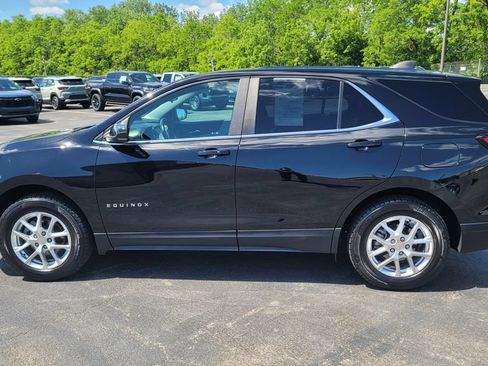 Used 2022 Chevrolet Equinox LT w/ Driver Convenience Package AWD/4WD image 7