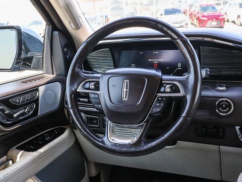 Used 2021 Lincoln Navigator L Black Label w/ Cargo Convenience Package AWD/4WD image 23