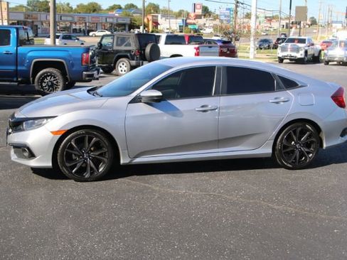Used 2020 Honda Civic Sport image 6