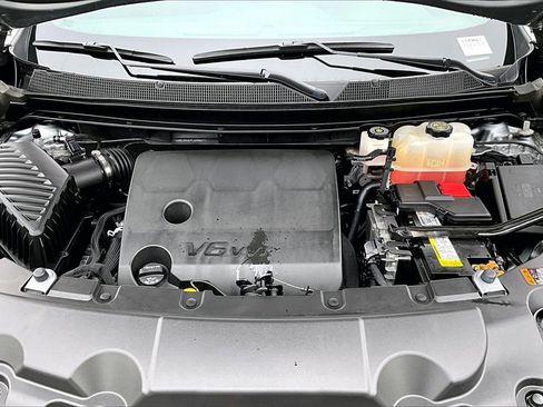 Used 2023 Chevrolet Traverse Premier w/ Redline Edition image 29