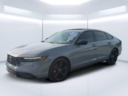 Used 2024 Honda Accord Sport image 7