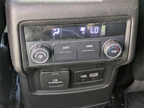 Used 2021 GMC Acadia AT4 image 15