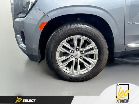 Used 2021 GMC Yukon XL SLT w/ SLT Premium Package AWD/4WD image 36