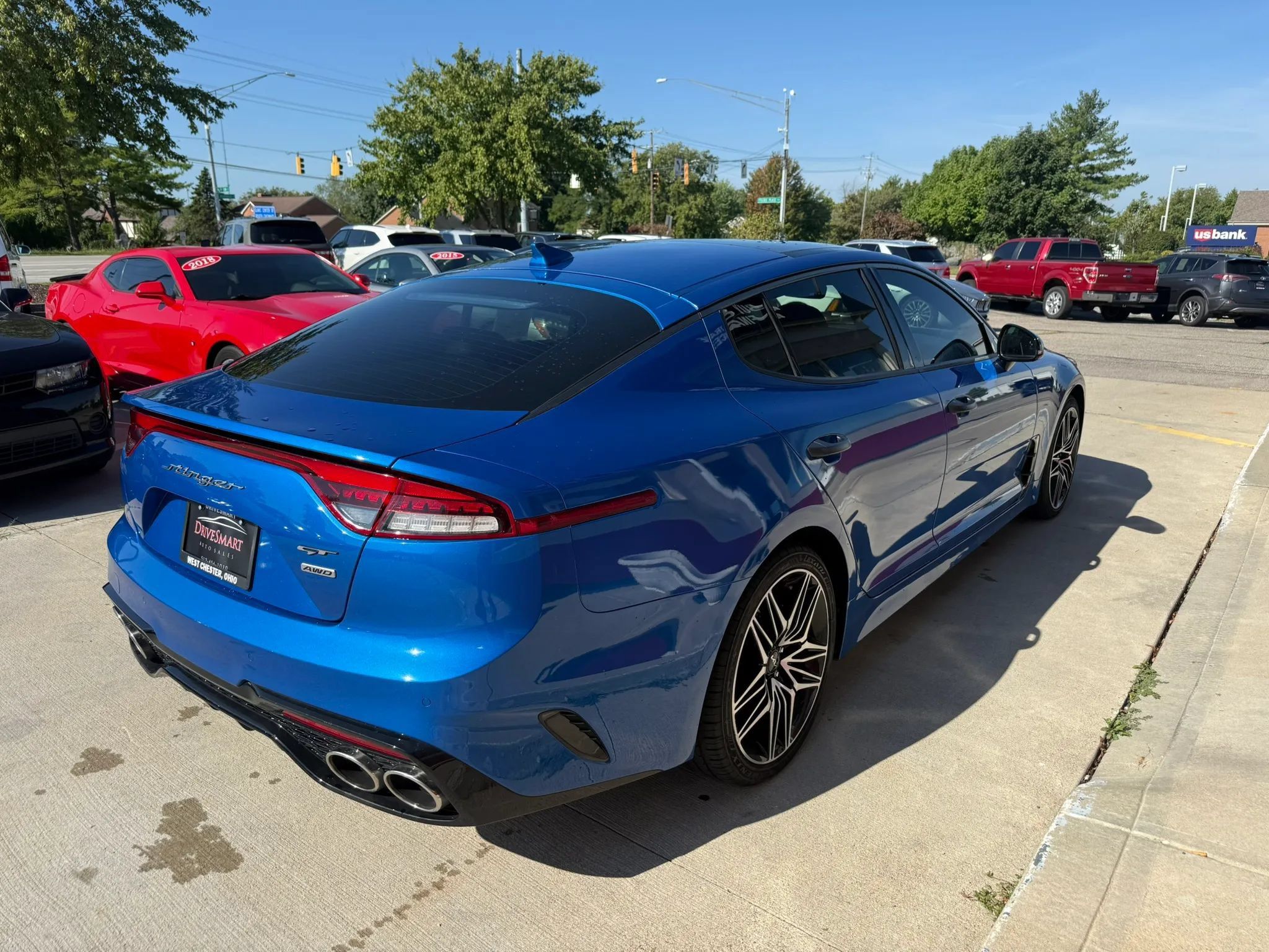 Used 2022 Kia Stinger GT1 AWD/4WD image 3