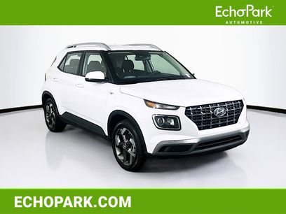 Used 2025 Hyundai Venue SEL
