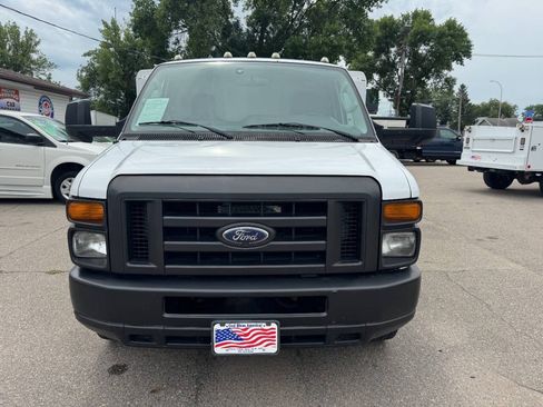 Used 2012 Ford E-450 and Econoline 450 Super Duty RWD image 3