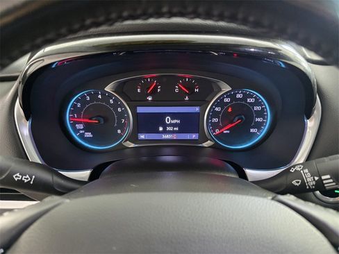 Used 2020 Chevrolet Traverse LT w/ LPO, Floor Liner Package image 23