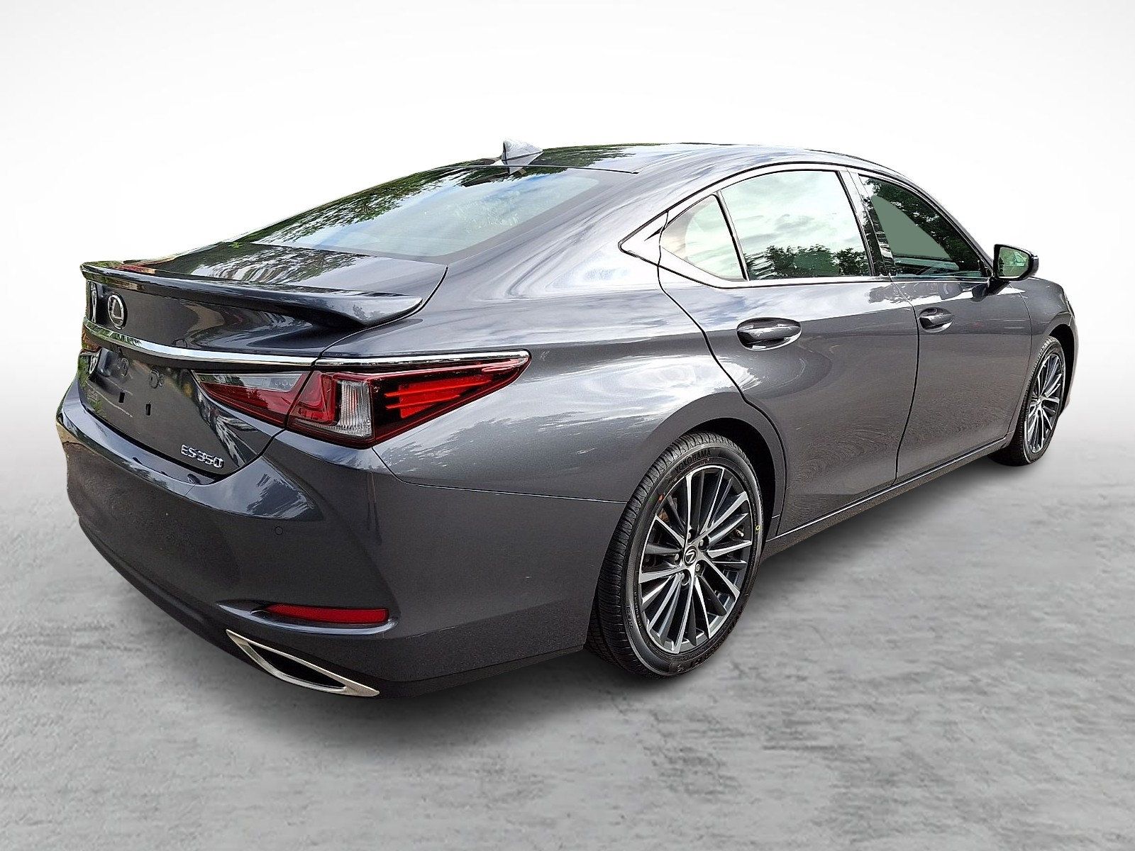 Certified 2023 Lexus ES 350 w/ Premium Package FWD image 6