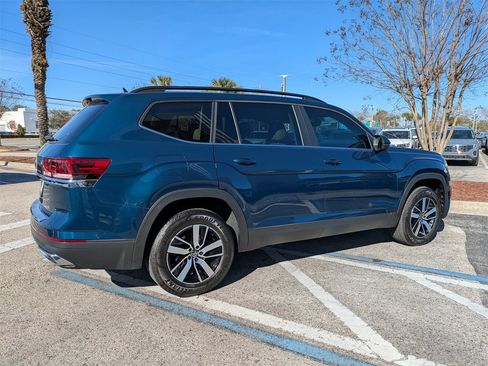 Used 2022 Volkswagen Atlas SE image 6