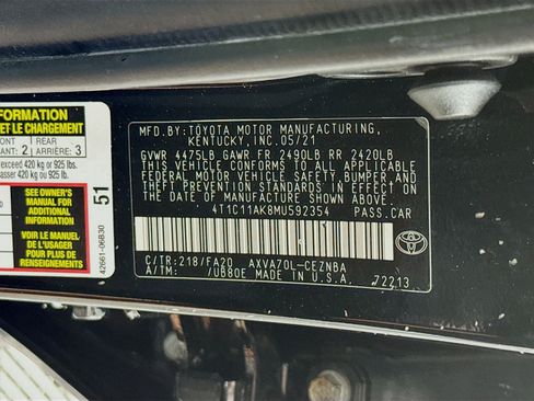 Used 2021 Toyota Camry LE image 38