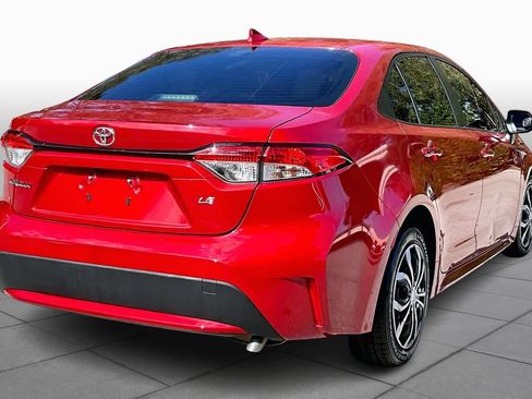 Used 2021 Toyota Corolla LE image 13