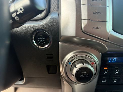 Used 2015 Toyota 4Runner Limited RWD image 28