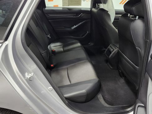 Used 2022 Honda Accord Sport image 19