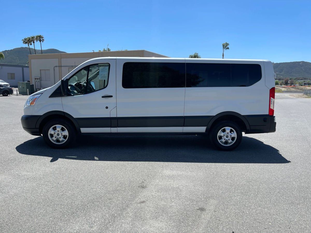 Used 2018 Ford Transit 350 XLT RWD image 8