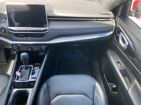 Certified 2022 Jeep Compass Limited image 26