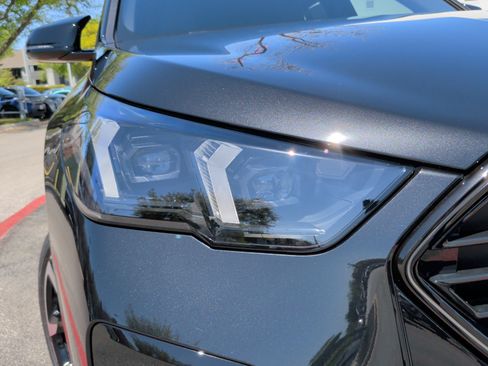 New 2026 BMW X2 M35i w/ Technology Package image 3