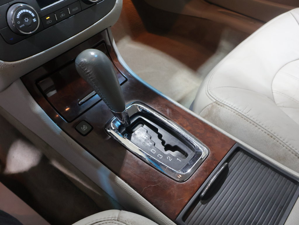 Used 2007 Buick Lucerne CXL FWD image 24