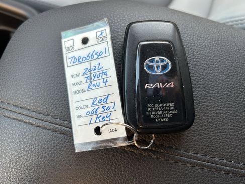 Certified 2022 Toyota RAV4 XLE Premium image 36