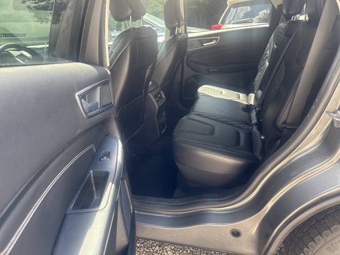 Used 2023 Ford Edge Titanium w/ Cargo Accessory Package AWD/4WD image 15