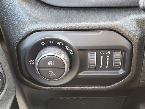 Used 2022 Jeep Gladiator Mojave image 18