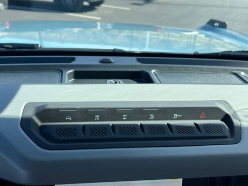 Certified 2023 Ford Bronco Badlands image 30