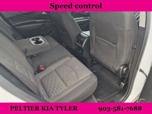 Used 2021 Chevrolet Equinox LT image 17