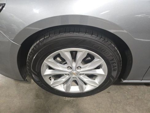 Used 2024 Chevrolet Malibu LT image 10