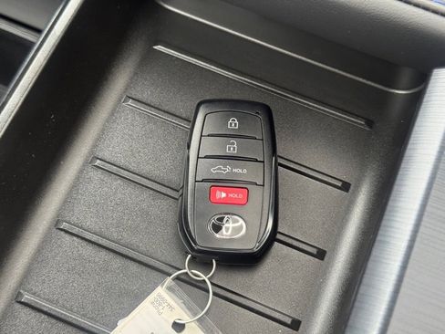 New 2026 Toyota Tundra Platinum image 43