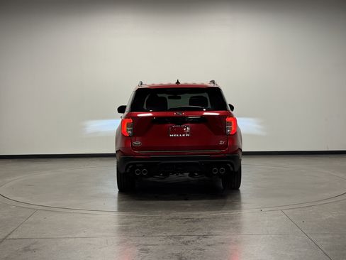 Used 2023 Ford Explorer ST w/ Equipment Group 401A image 7