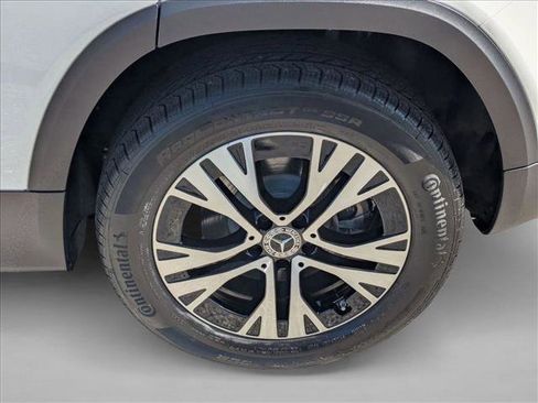 Used 2026 Mercedes-Benz GLB 250 image 23