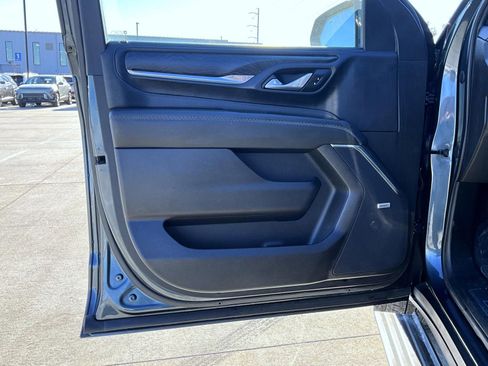 Used 2021 GMC Yukon Denali w/ Denali Ultimate Package image 10