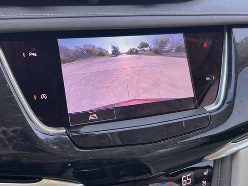 Certified 2022 Cadillac XT6 Premium Luxury image 20