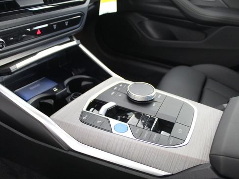 Used 2025 BMW i4 xDrive40i AWD/4WD image 15