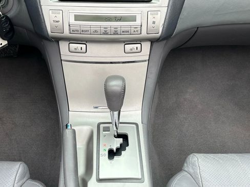 Used 2008 Toyota Solara SLE image 33