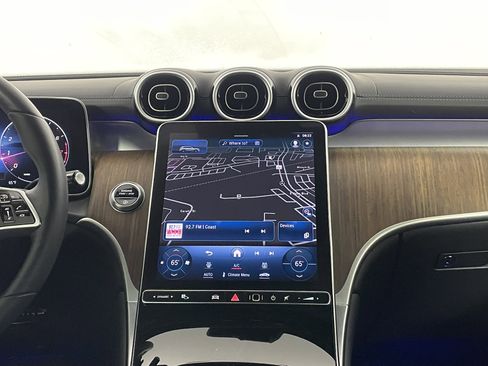 Certified 2023 Mercedes-Benz GLC 300 4MATIC image 17