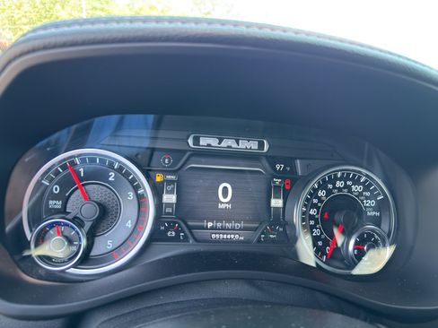 Used 2023 RAM 2500 Laramie w/ Night Edition AWD/4WD image 15