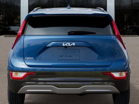 New 2025 Kia Niro Wind image 13