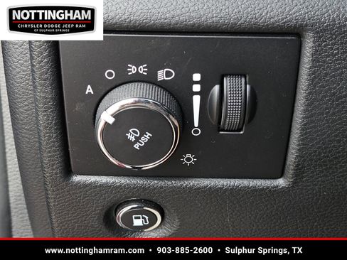 Used 2022 Jeep Grand Cherokee Limited image 20