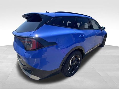 Certified 2026 Kia Sportage SX FWD image 11
