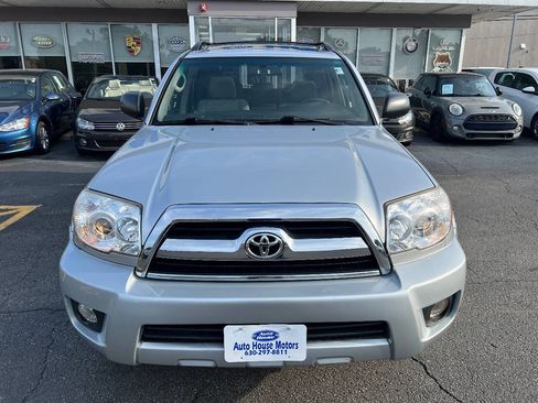 Used 2008 Toyota 4Runner SR5 AWD/4WD image 5
