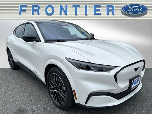 New 2025 Ford Mustang Mach-E Premium image 26