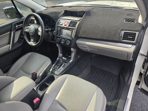 Used 2015 Subaru Forester 2.5i Touring w/ Eyesight & Navigation System AWD/4WD image 18