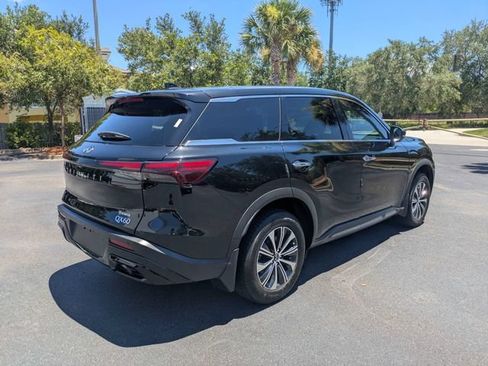 Used 2023 INFINITI QX60 Pure FWD image 3