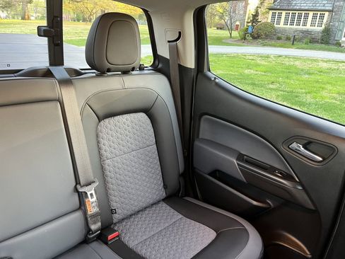 Used 2019 Chevrolet Colorado Z71 image 19