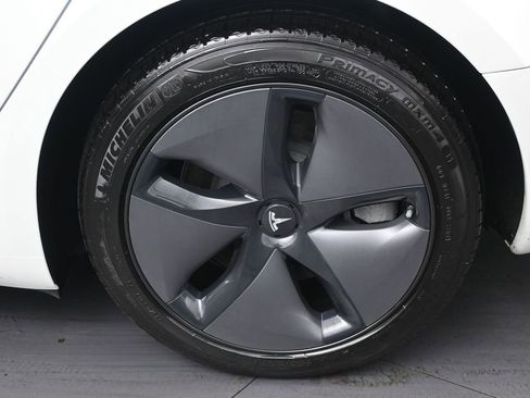 Used 2021 Tesla Model 3 Long Range image 36
