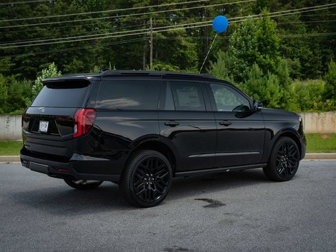 New 2026 Ford Expedition Platinum w/ Stealth Performance Package AWD/4WD image 18
