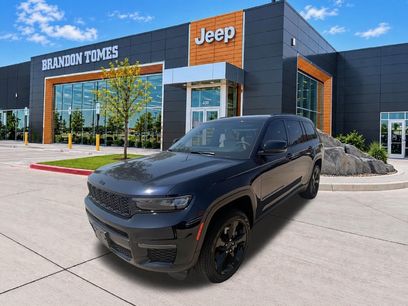 Used 2024 Jeep Grand Cherokee L Limited w/ Black Appearance Package