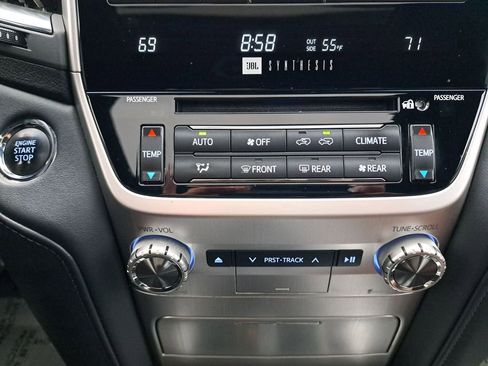 Used 2019 Toyota Land Cruiser w/ Carpet Mat Package image 22