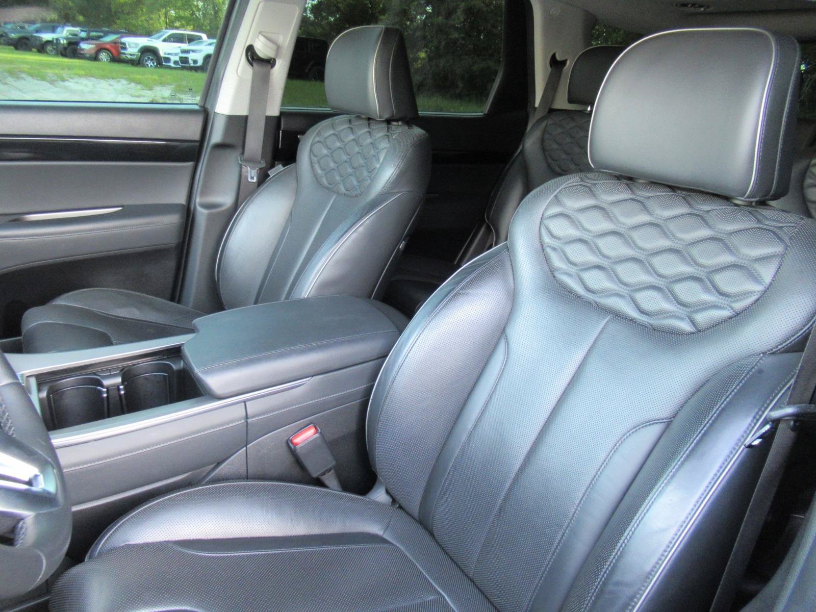 Used 2022 Hyundai Palisade Limited FWD image 21