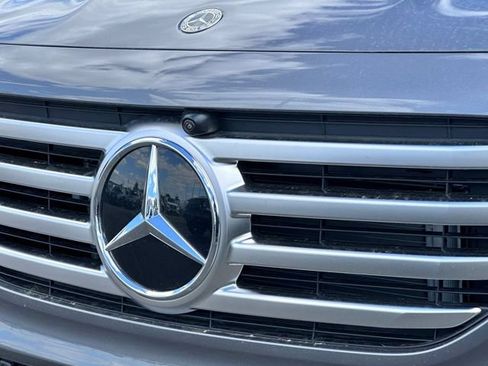 New 2026 Mercedes-Benz GLB 250 4MATIC image 5